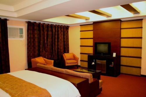 Mo2 Westown Hotel - Mandalagan Bacolod Zewnętrze zdjęcie