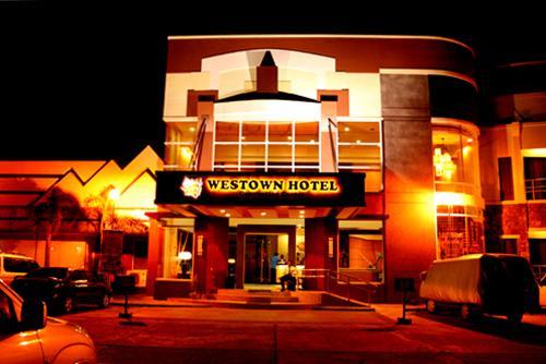 Mo2 Westown Hotel - Mandalagan Bacolod Zewnętrze zdjęcie