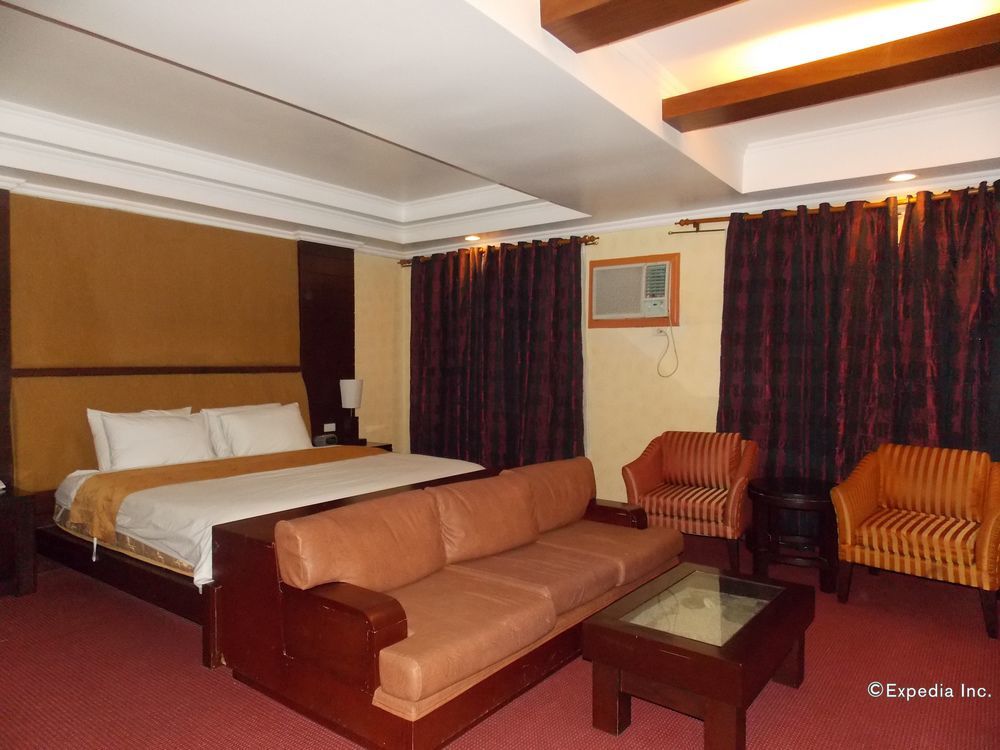 Mo2 Westown Hotel - Mandalagan Bacolod Zewnętrze zdjęcie
