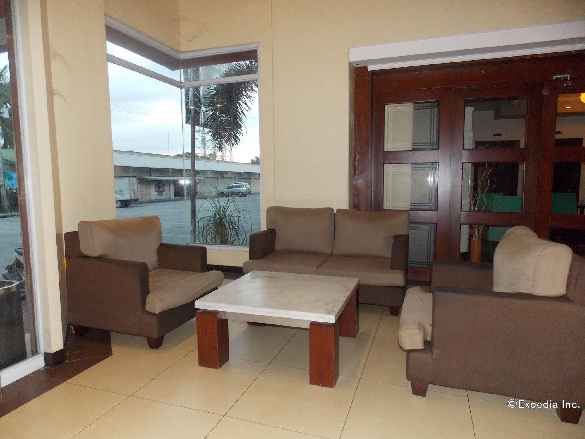 Mo2 Westown Hotel - Mandalagan Bacolod Zewnętrze zdjęcie